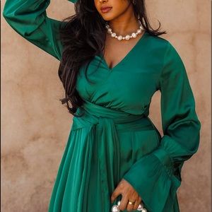 Amazon Drop Green V-Neck Asymmetric Hem Dress | 2X